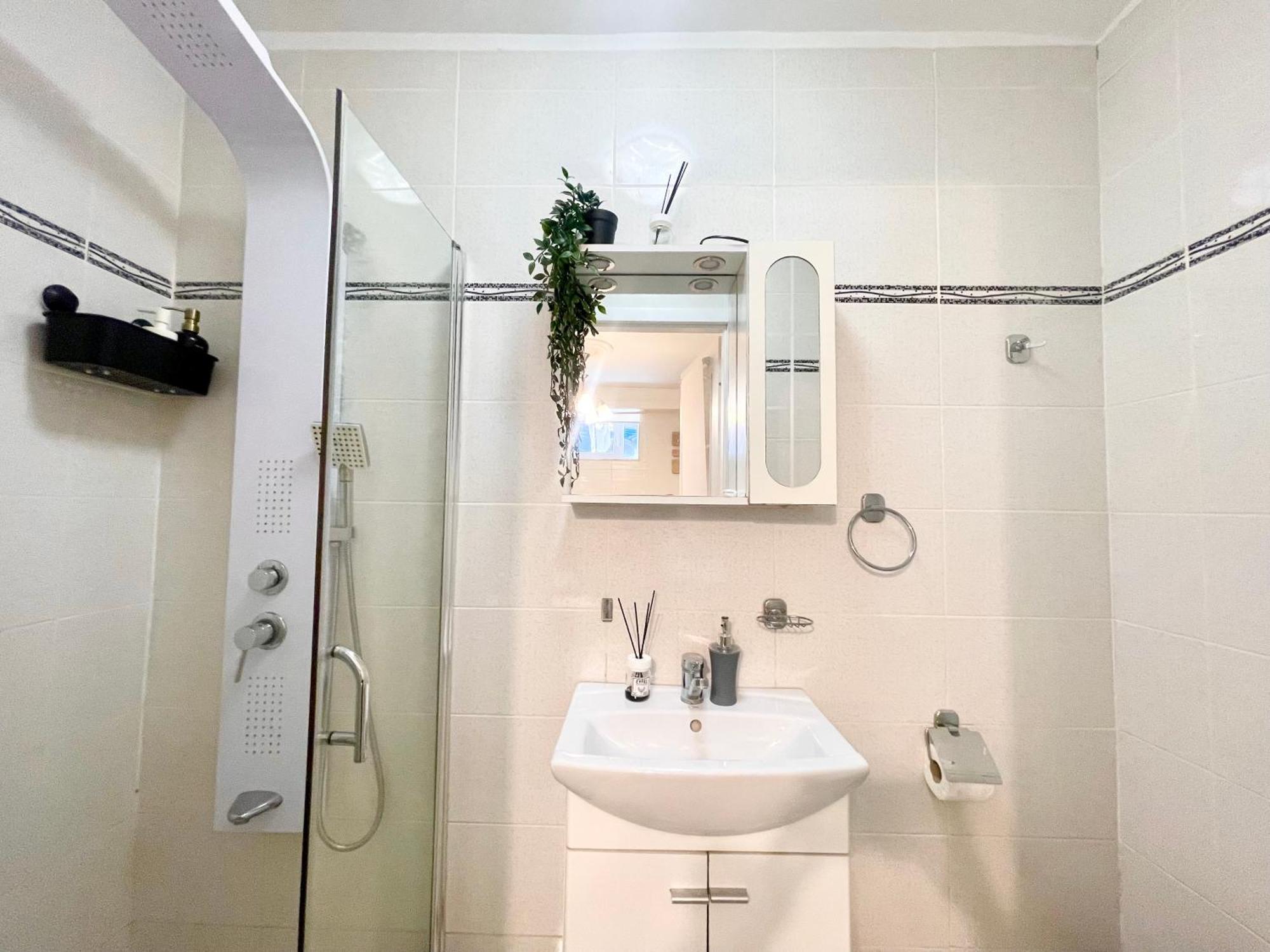 Prime 1 Studio Bucarest Extérieur photo